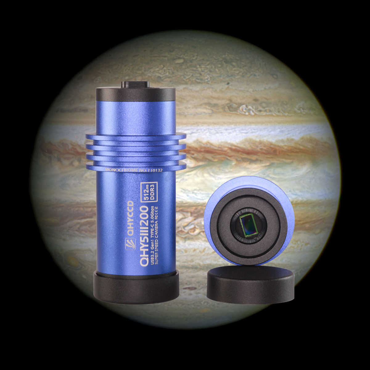 QHY5III200M为新一代QHY5III V2系列行星导星相机，采用国产自研CMOS，具有优秀的素质，有着和5III462C近似的近红外高灵敏度。QHY5III200同时也是QHY研发的首款带有近红外增强特性的黑白CMOS行星相机。另外，较大的像元也使其在导星方面更加易用。